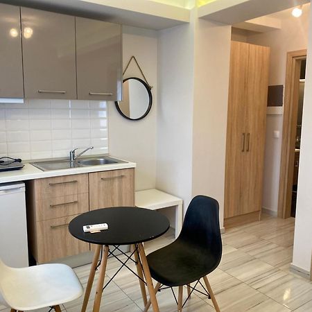 Thomas Studios & Apartments Paralia Esterno foto